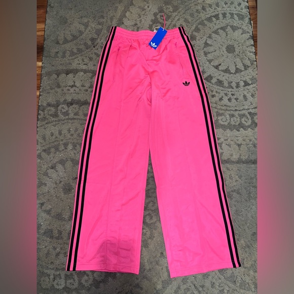 NWT adidas Originals Womens Medium Firebird Tracksuit Lucid Pink Loose Fit Set M - Picture 9 of 13